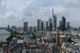 Schimmelbeseitigung Frankfurt | Ihr 24h Schimmelnotdienst